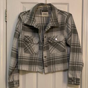 Ashley By 26 International Gray And White Plaid Cropped Jacket Size Small